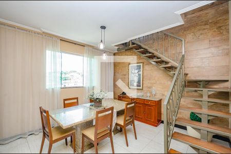 Sala 2 de casa à venda com 5 quartos, 230m² em Álvaro Camargos, Belo Horizonte