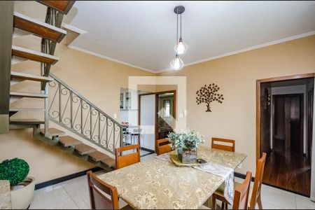 Sala 2 de casa à venda com 5 quartos, 230m² em Álvaro Camargos, Belo Horizonte