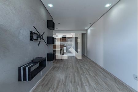 Sala de apartamento à venda com 3 quartos, 76m² em Vila Gumercindo, São Paulo