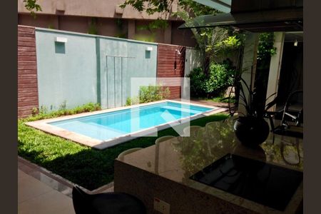 Casa à venda com 4 quartos, 442m² em Paineiras do Morumbi, São Paulo