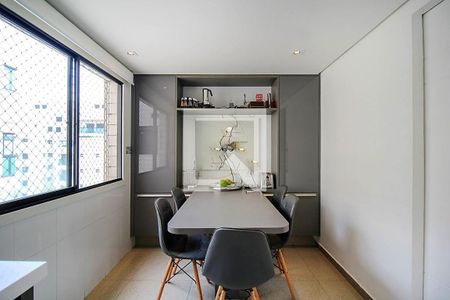 Apartamento à venda com 4 quartos, 305m² em Jardim Morumbi, São Paulo