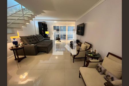 Casa à venda com 4 quartos, 250m² em Brooklin, São Paulo