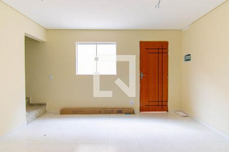 Sala de casa de condomínio para alugar com 3 quartos, 72m² em Jardim Colorado, São Paulo