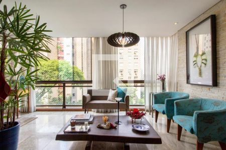 Apartamento à venda com 4 quartos, 275m² em Vila Morumbi, São Paulo