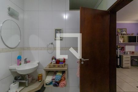 Casa de condomínio à venda com 1200m², 4 quartos e 5 vagas Casa de condomínio à venda com 1200m², 4 quartos e 5 vagasBanheiro da Suíte 3