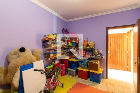 Casa de condomínio à venda com 1200m², 4 quartos e 5 vagas Casa de condomínio à venda com 1200m², 4 quartos e 5 vagasQuarto de Serviço 2