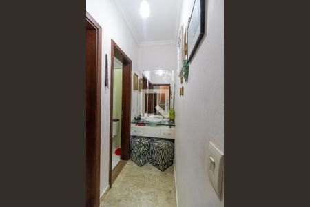 Casa de condomínio à venda com 1200m², 4 quartos e 5 vagas Casa de condomínio à venda com 1200m², 4 quartos e 5 vagasLavabo