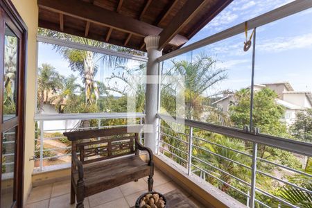 Casa de condomínio à venda com 1200m², 4 quartos e 5 vagas Casa de condomínio à venda com 1200m², 4 quartos e 5 vagasVaranda da Sala 2