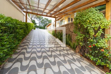 Casa de condomínio à venda com 1200m², 4 quartos e 5 vagas Casa de condomínio à venda com 1200m², 4 quartos e 5 vagasGaragem