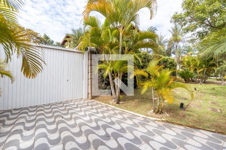 Casa de condomínio à venda com 1200m², 4 quartos e 5 vagas Casa de condomínio à venda com 1200m², 4 quartos e 5 vagasGaragem