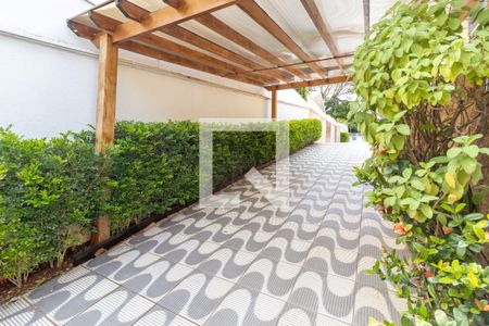 Casa de condomínio à venda com 1200m², 4 quartos e 5 vagas Casa de condomínio à venda com 1200m², 4 quartos e 5 vagasGaragem