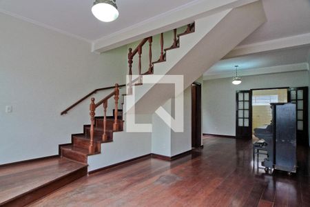 Casa à venda com 148m², 3 quartos e 2 vagasSala