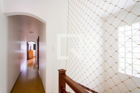 Casa à venda com 200m², 5 quartos e 1 vaga Casa à venda com 200m², 5 quartos e 1 vagaCasa 1 - Corredor