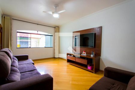 Casa 1 - Sala de casa à venda com 5 quartos, 200m² em Vila Progresso, Santo André