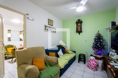 Casa à venda com 200m², 5 quartos e 1 vaga Casa à venda com 200m², 5 quartos e 1 vagaCasa 2 - Sala