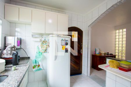 Casa à venda com 200m², 5 quartos e 1 vaga Casa à venda com 200m², 5 quartos e 1 vagaCasa 1 - Cozinha