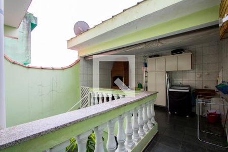 Casa à venda com 200m², 5 quartos e 1 vaga Casa à venda com 200m², 5 quartos e 1 vagaCasa 1 - Área de serviço
