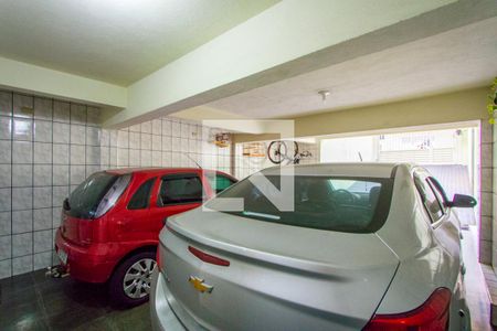 Casa à venda com 200m², 5 quartos e 1 vaga Casa à venda com 200m², 5 quartos e 1 vagaGaragem