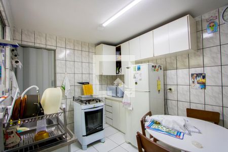 Casa à venda com 200m², 5 quartos e 1 vaga Casa à venda com 200m², 5 quartos e 1 vagaCasa 2 - Cozinha