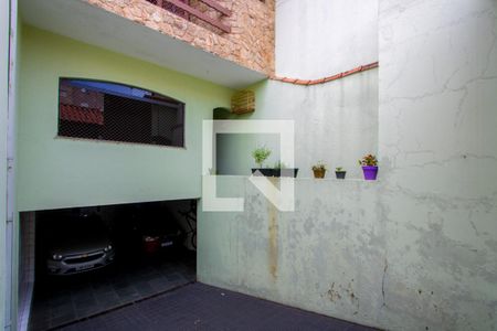 Casa à venda com 200m², 5 quartos e 1 vaga Casa à venda com 200m², 5 quartos e 1 vagaÁrea externa