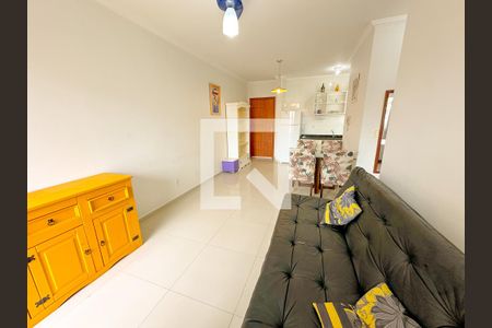 Sala de TV de apartamento para alugar com 1 quarto, 52m² em Guilhermina, Florianópolis