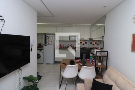 Sala/Cozinha de apartamento à venda com 1 quarto, 32m² em Tatuapé, São Paulo