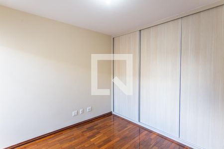 Suíte de apartamento para alugar com 3 quartos, 95m² em Sagrada Família, Belo Horizonte