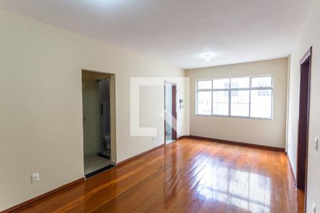 Sala de apartamento para alugar com 3 quartos, 95m² em Sagrada Família, Belo Horizonte