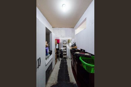 Quarto 2 de casa à venda com 3 quartos, 360m² em Caiçaras, Belo Horizonte