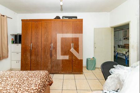 Quarto 1 de casa à venda com 3 quartos, 360m² em Caiçaras, Belo Horizonte