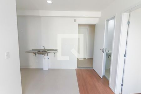 Sala  de apartamento para alugar com 2 quartos, 42m² em Vila Butantã, São Paulo