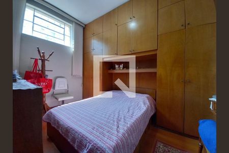 Casa à venda com 3 quartos, 90m² em Cambuci, São Paulo