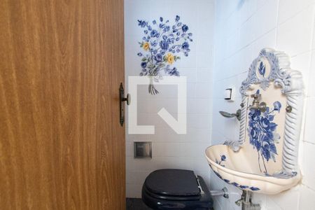 Lavabo de casa para alugar com 3 quartos, 300m² em Vila Mariana, São Paulo