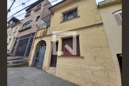 Casa à venda com 3 quartos, 130m² em Cambuci, São Paulo