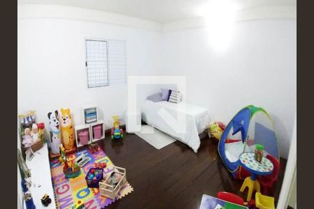 Casa à venda com 3 quartos, 180m² em Vila São José, São Paulo