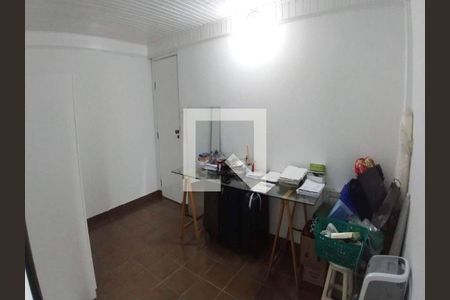 Casa à venda com 3 quartos, 180m² em Vila São José, São Paulo