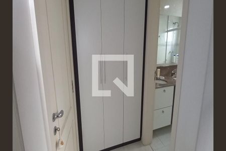 Apartamento à venda com 3 quartos, 193m² em Aclimação, São Paulo