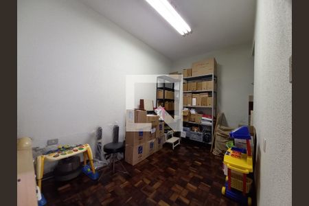 Casa à venda com 2 quartos, 150m² em Cambuci, São Paulo