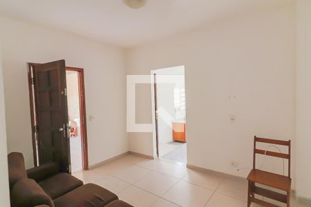 Sala de casa para alugar com 1 quarto, 70m² em Jardim das Esmeraldas, São Paulo