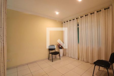 Sala de casa para alugar com 3 quartos, 387m² em Vila Aquilino, Santo André