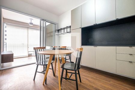 Sala/Cozinha de apartamento para alugar com 1 quarto, 36m² em Sumaré, São Paulo