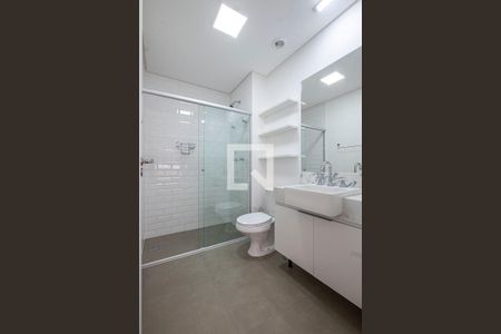 Suíte - Banheiro de apartamento para alugar com 1 quarto, 36m² em Sumaré, São Paulo