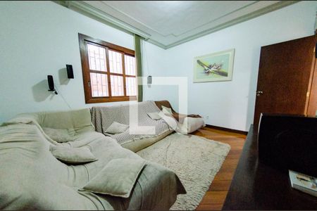 Sala 2 de casa para alugar com 4 quartos, 300m² em Álvaro Camargos, Belo Horizonte