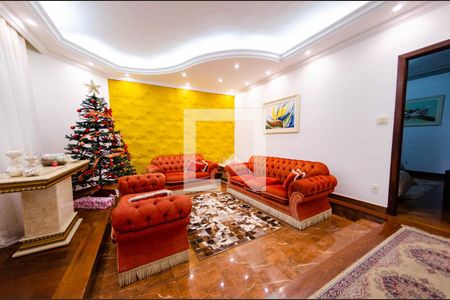 Sala de casa para alugar com 4 quartos, 300m² em Álvaro Camargos, Belo Horizonte