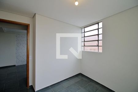 Quarto  de apartamento para alugar com 1 quarto, 45m² em Jardim Pedro Gonçalves, Taboão da Serra