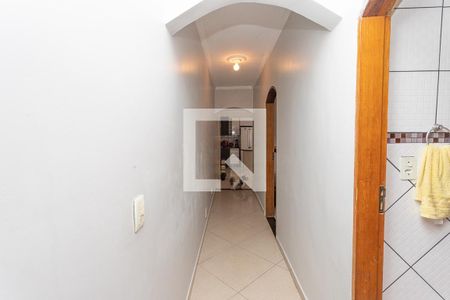 Corredor de casa à venda com 6 quartos, 550m² em Conceição, Diadema