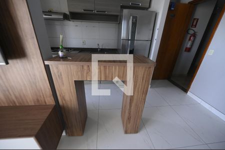 Sala de apartamento para alugar com 2 quartos, 60m² em Jardim Ipê, Goiânia