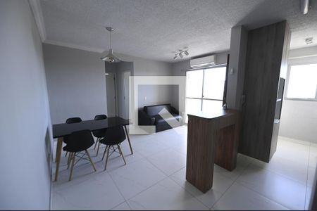 Sala de apartamento para alugar com 2 quartos, 60m² em Jardim Ipê, Goiânia