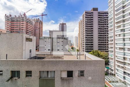 Vista do quarto 1 de apartamento para alugar com 2 quartos, 86m² em Vila Santa Catarina, São Paulo