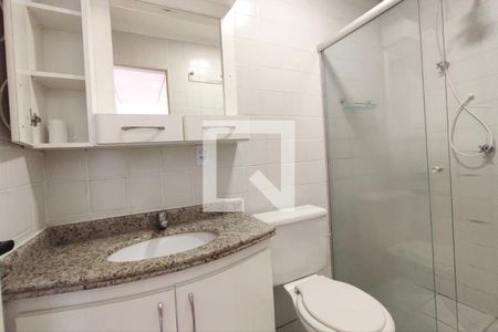 Banheiro  de apartamento à venda com 2 quartos, 68m² em Jardim Pauliceia, Campinas